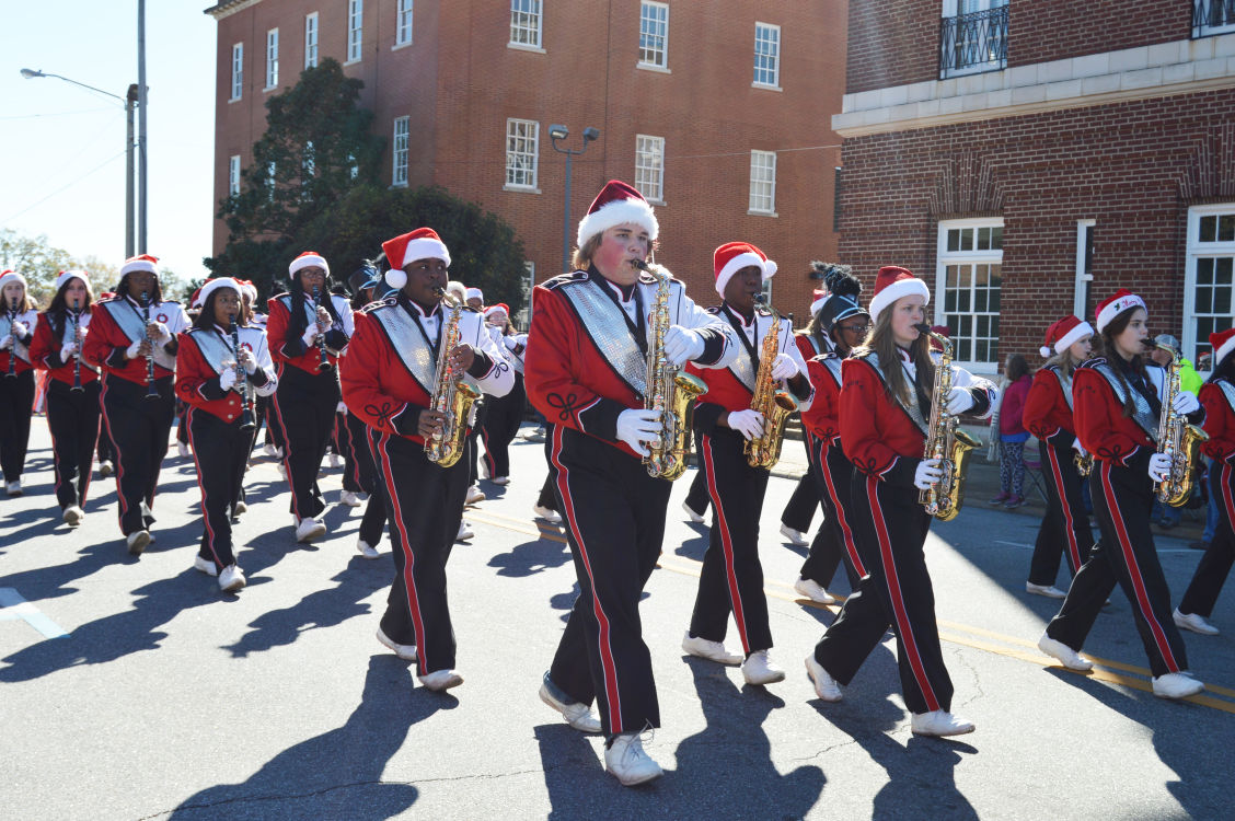 Opelika Christmas parade 2015